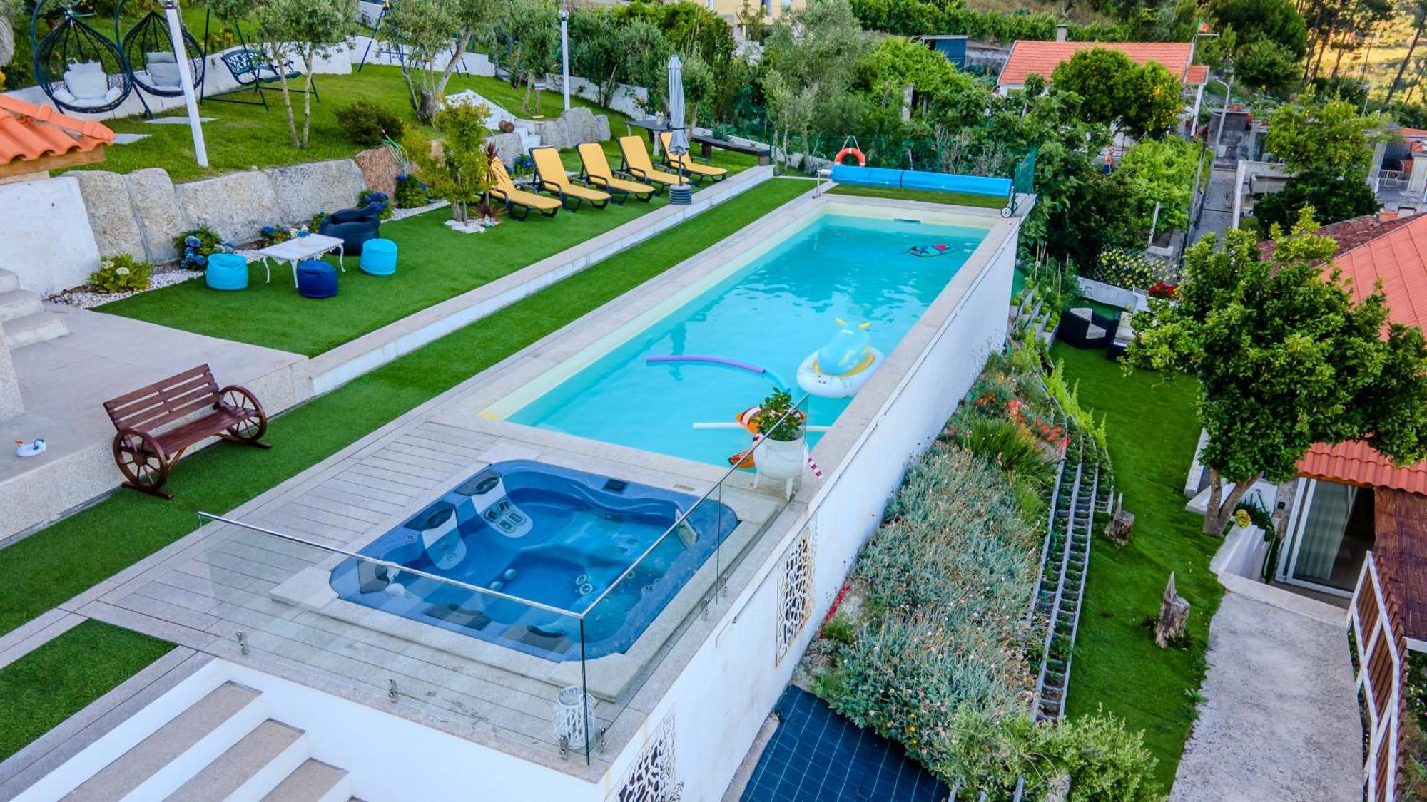 Farm stay Paradise Farm With Pool And Jacuzzi In Douro *