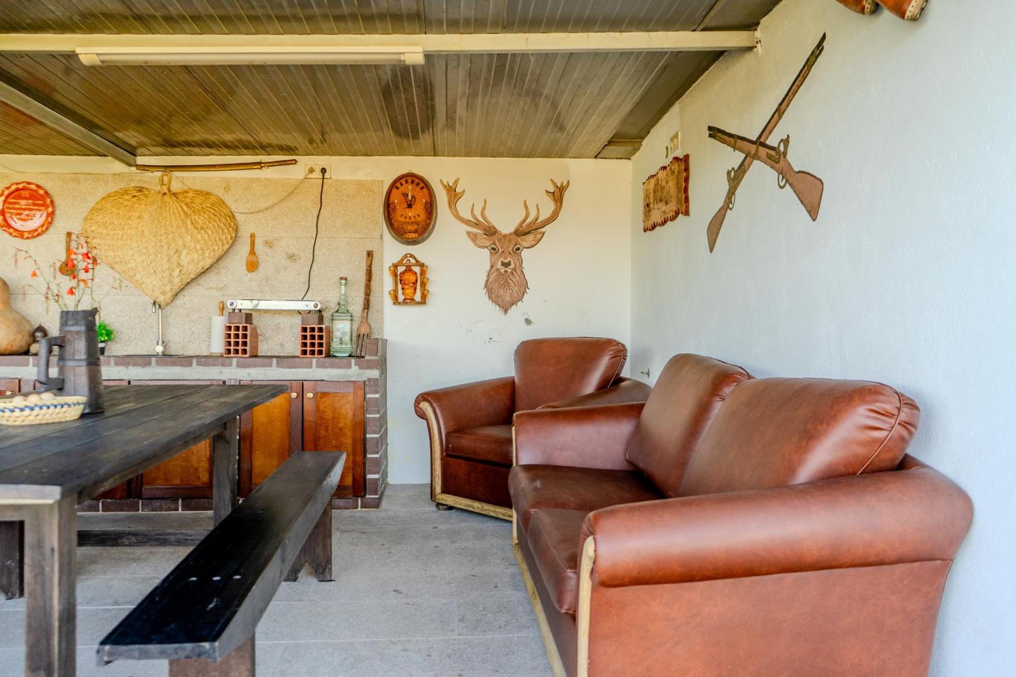 Paradise Farm With Pool And Jacuzzi In Douro Farm stay *