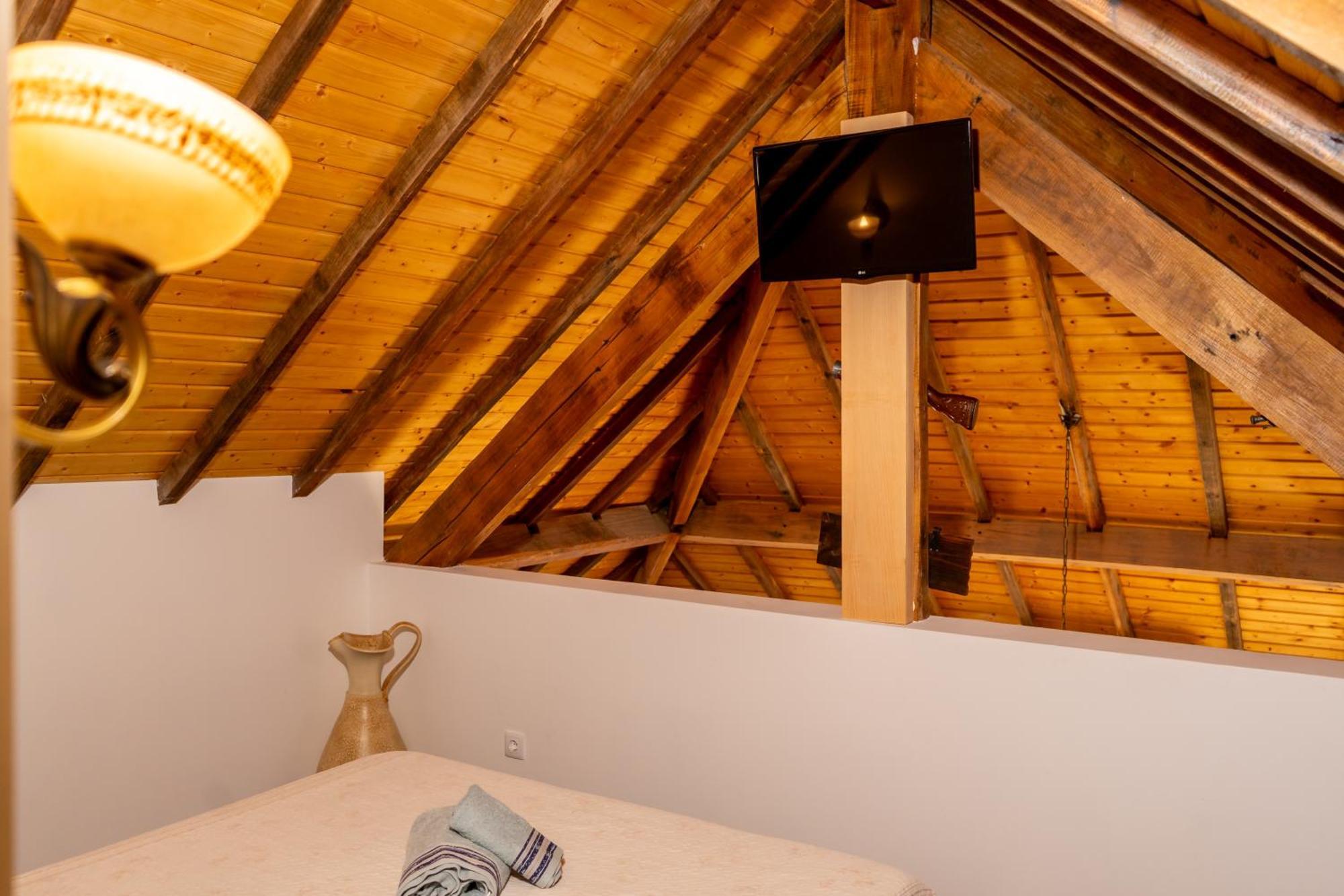 Paradise Farm With Pool And Jacuzzi In Douro Farm stay *